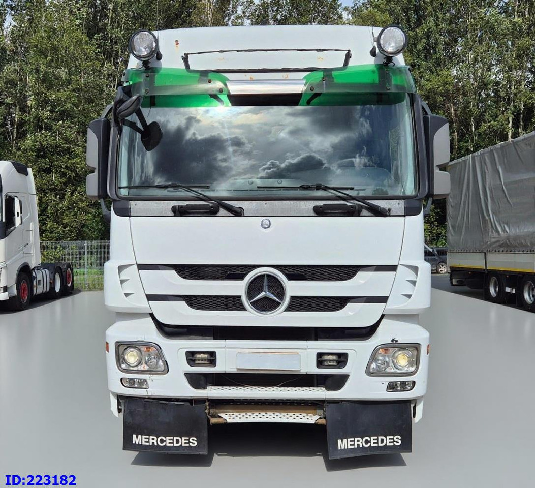 Гаковий мультиліфт вантажівка MERCEDES-BENZ Actros 2551 8x2 V8 Retarder: фото 6 Гаковий мультиліфт вантажівка MERCEDES-BENZ Actros 2551 8x2 V8 Retarder: фото 6