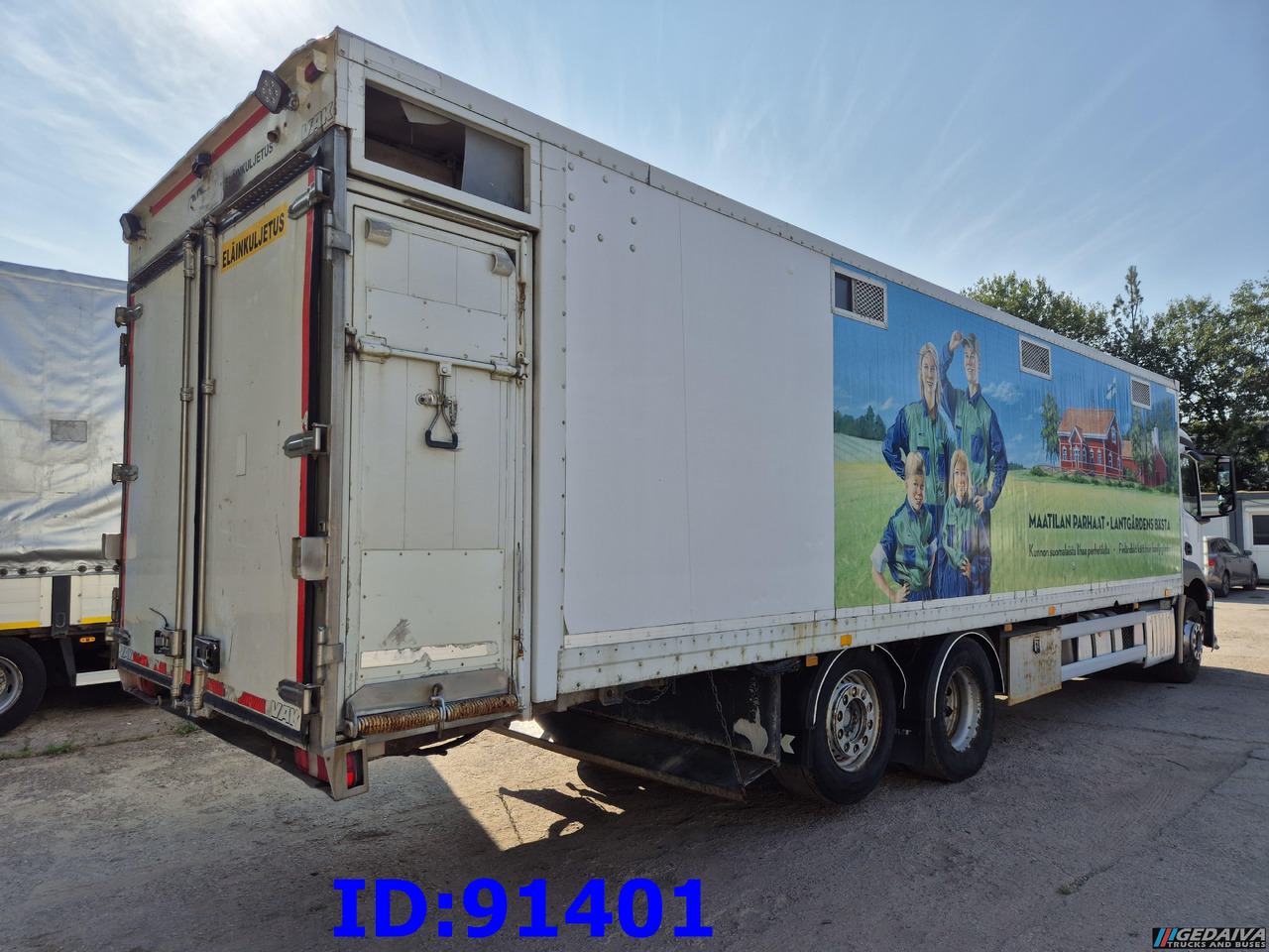 MERCEDES-BENZ Antos 2532 - 6x2 - Euro 6 - Animal transport - Для перевезення худоби вантажівка: фото 4 MERCEDES-BENZ Antos 2532 - 6x2 - Euro 6 - Animal transport - Для перевезення худоби вантажівка: фото 4