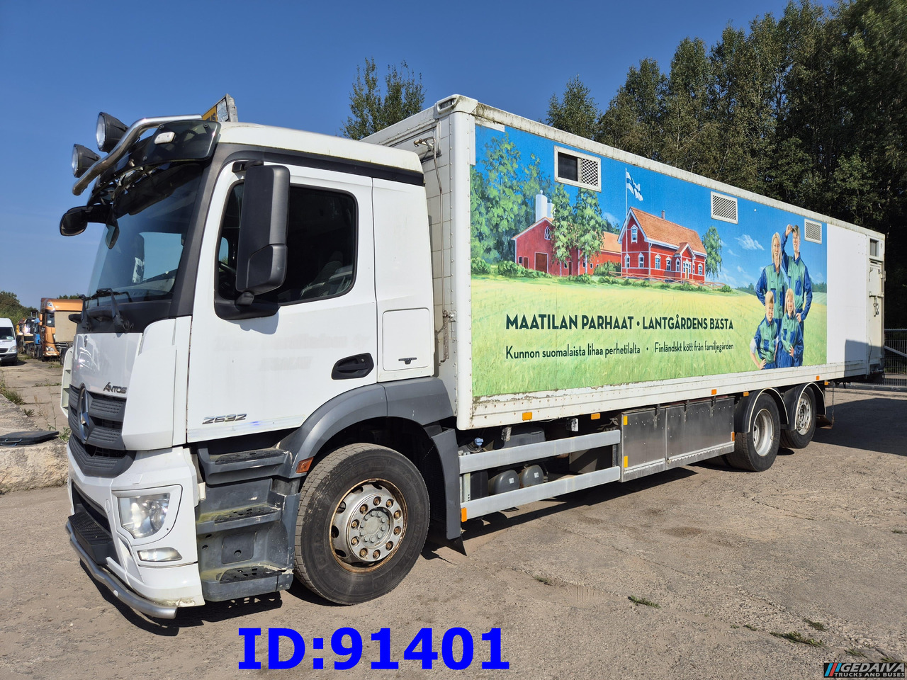MERCEDES-BENZ Antos 2532 - 6x2 - Euro 6 - Animal transport - Для перевезення худоби вантажівка: фото 1 MERCEDES-BENZ Antos 2532 - 6x2 - Euro 6 - Animal transport - Для перевезення худоби вантажівка: фото 1