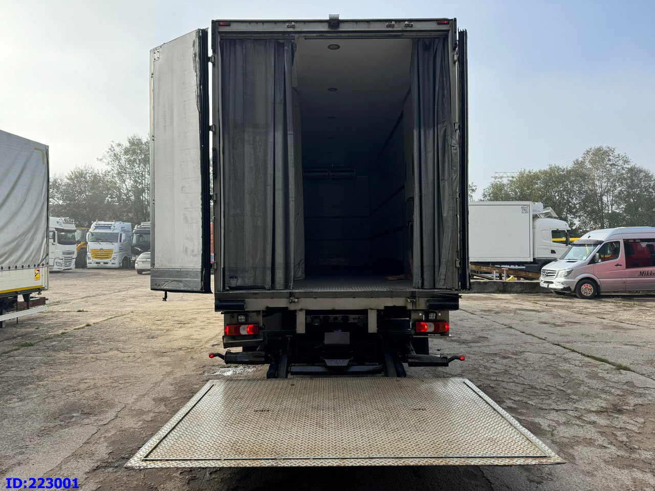 MERCEDES-BENZ Antos 2540 6x2 Euro6 - Рефрижератор вантажівка: фото 5 MERCEDES-BENZ Antos 2540 6x2 Euro6 - Рефрижератор вантажівка: фото 5