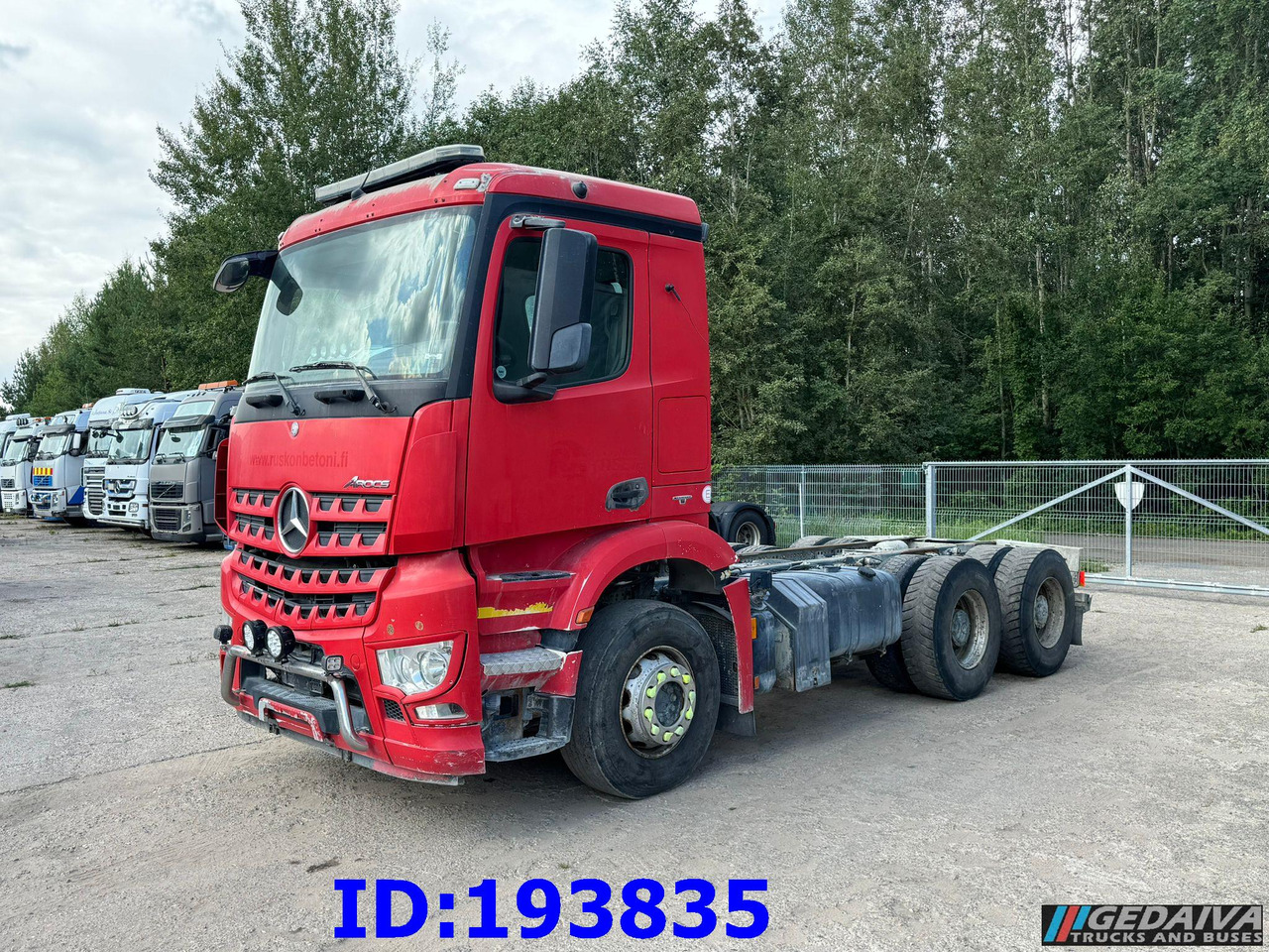 MERCEDES-BENZ Arocs 2840 6x4 Manual Euro6 - Вантажівка шасі: фото 1 MERCEDES-BENZ Arocs 2840 6x4 Manual Euro6 - Вантажівка шасі: фото 1