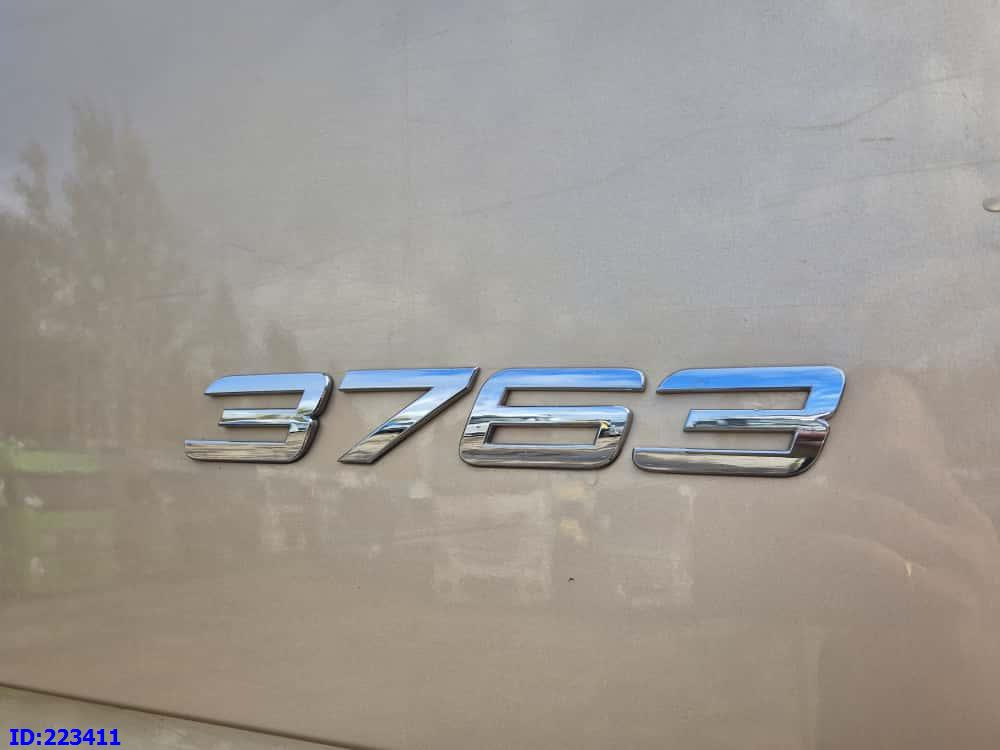 Вантажівка шасі MERCEDES-BENZ Arocs 3763 8x4 Euro6: фото 8 Вантажівка шасі MERCEDES-BENZ Arocs 3763 8x4 Euro6: фото 8