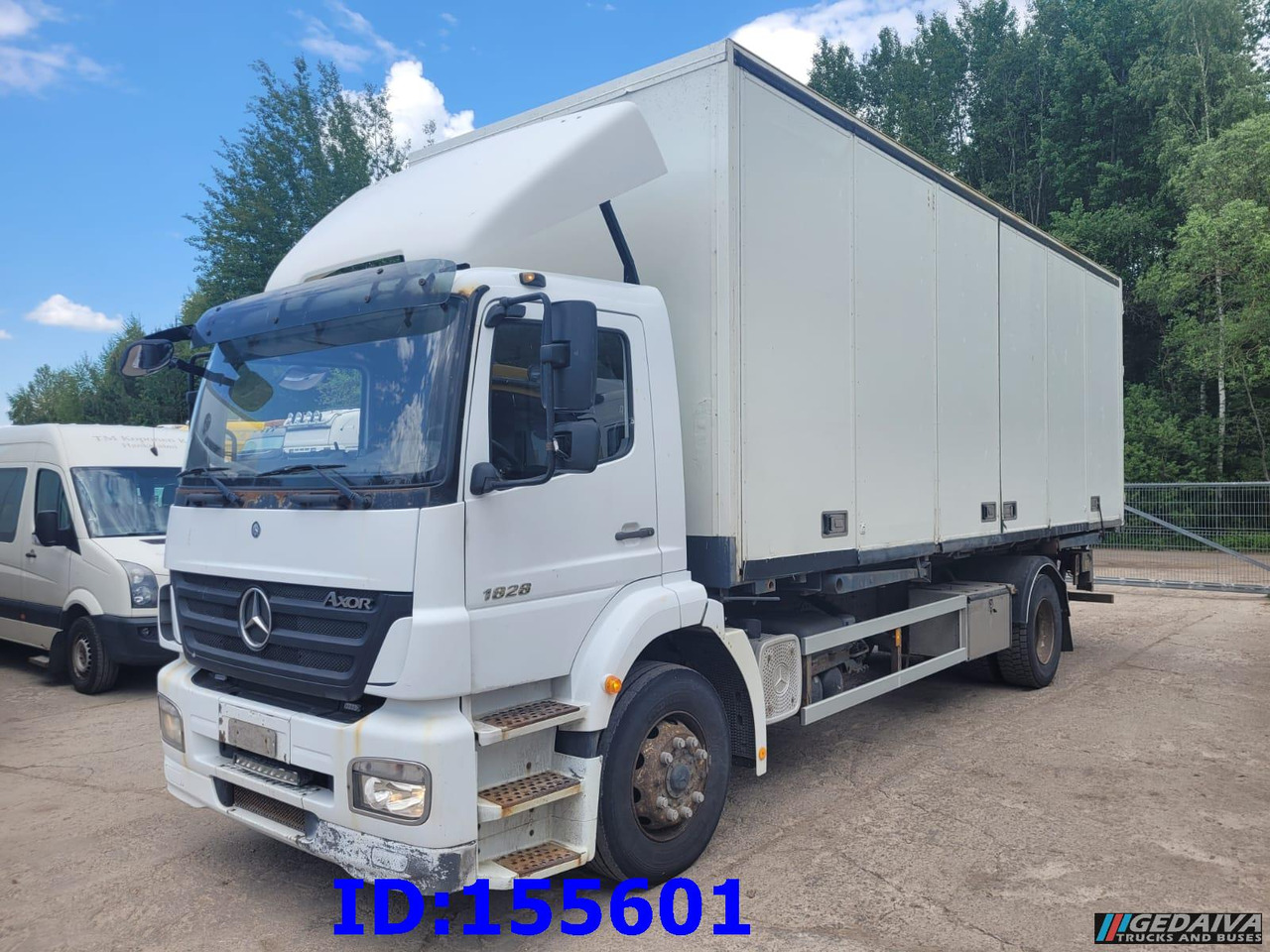 MERCEDES-BENZ Axor 1828 Manual - Ізотермічна вантажівка: фото 1 MERCEDES-BENZ Axor 1828 Manual - Ізотермічна вантажівка: фото 1