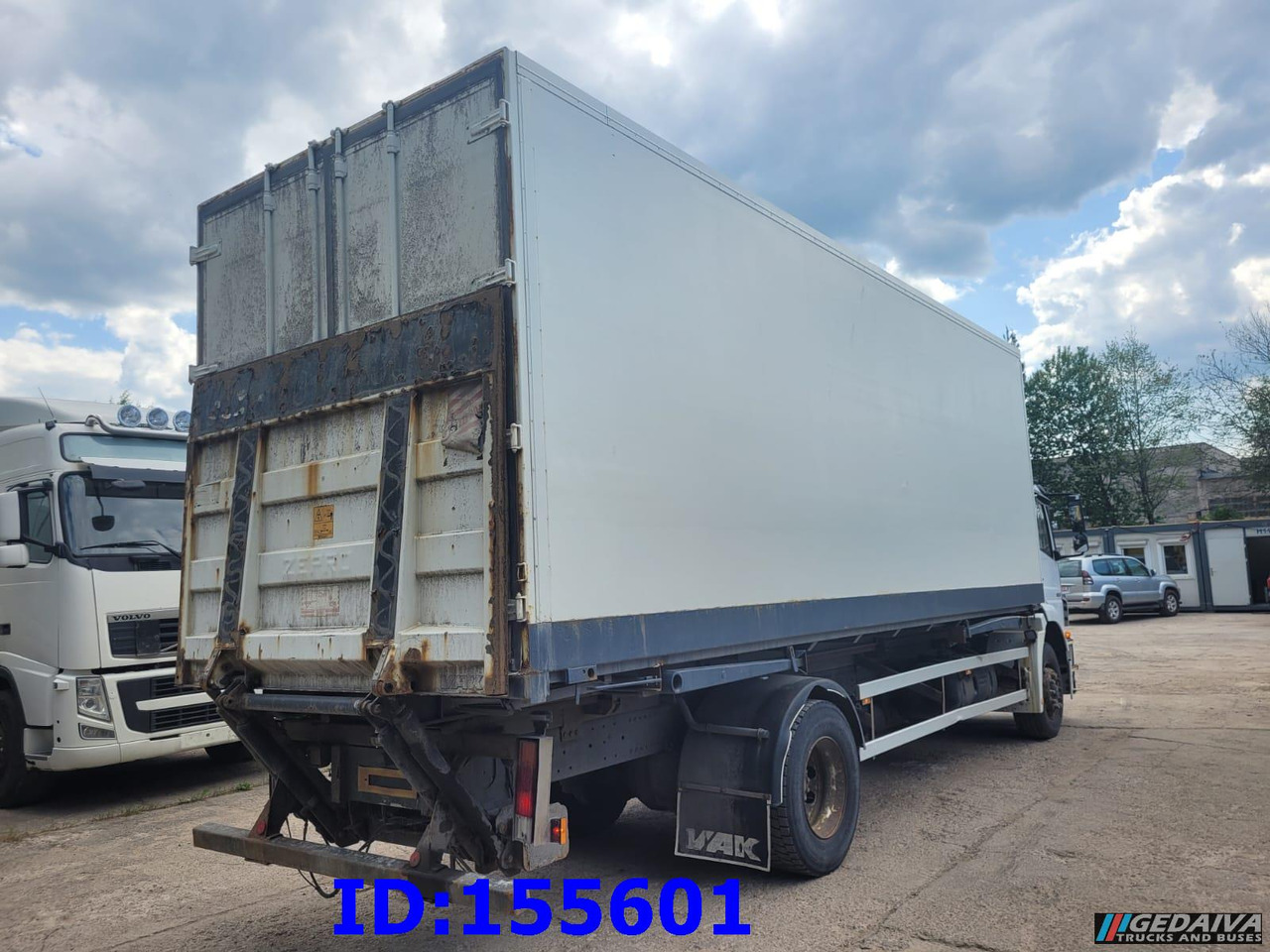 MERCEDES-BENZ Axor 1828 Manual - Ізотермічна вантажівка: фото 5 MERCEDES-BENZ Axor 1828 Manual - Ізотермічна вантажівка: фото 5