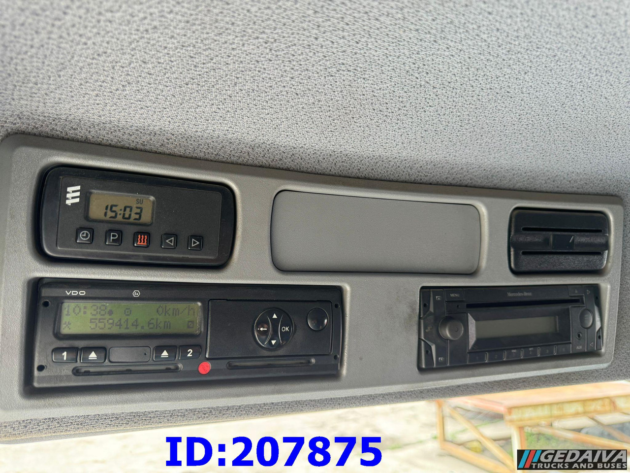 Ізотермічна вантажівка MERCEDES-BENZ Axor 1829 - Euro5 - Manual: фото 18
