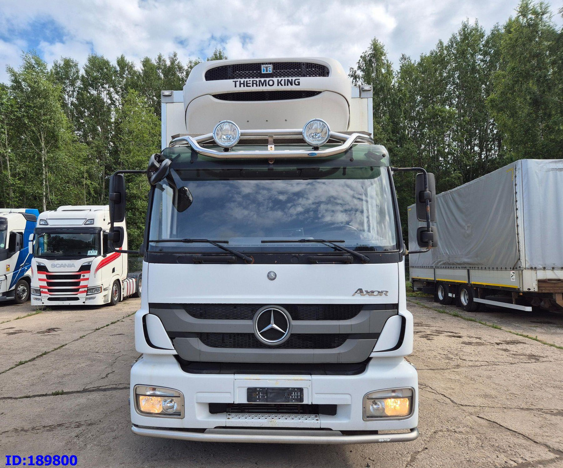 MERCEDES-BENZ Axor 1829 Euro5 Manual + Tail lift - Рефрижератор вантажівка: фото 2 MERCEDES-BENZ Axor 1829 Euro5 Manual + Tail lift - Рефрижератор вантажівка: фото 2