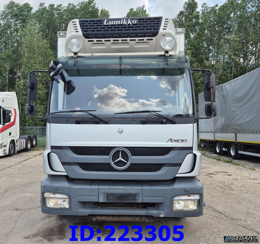 MERCEDES-BENZ Axor 1829 Euro5 Manual + Tail lift - Рефрижератор вантажівка: фото 2 MERCEDES-BENZ Axor 1829 Euro5 Manual + Tail lift - Рефрижератор вантажівка: фото 2