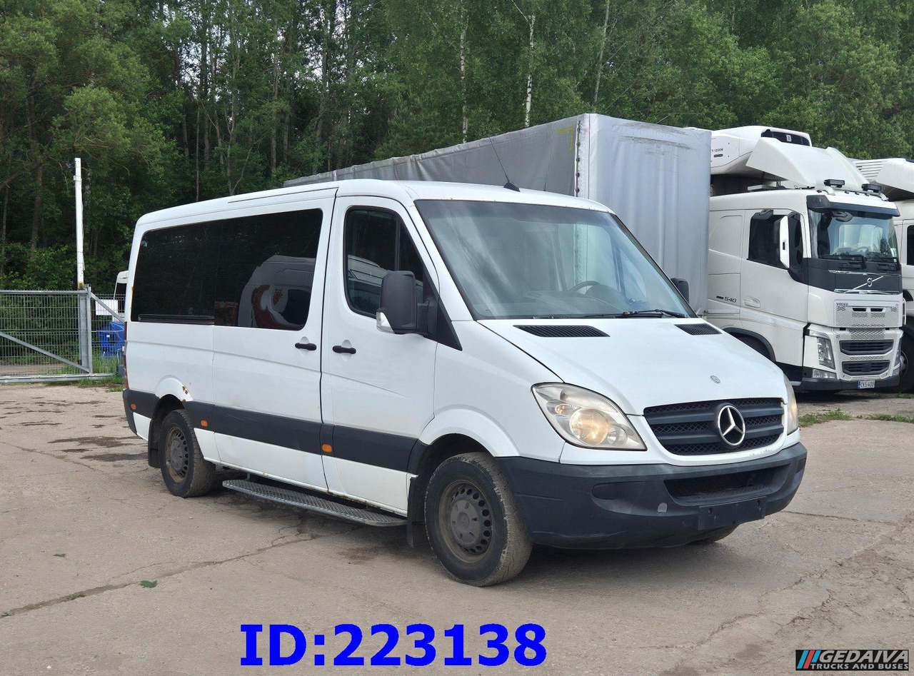 MERCEDES-BENZ Sprinter 213 - Euro5 - Туристичний автобус: фото 1 MERCEDES-BENZ Sprinter 213 - Euro5 - Туристичний автобус: фото 1