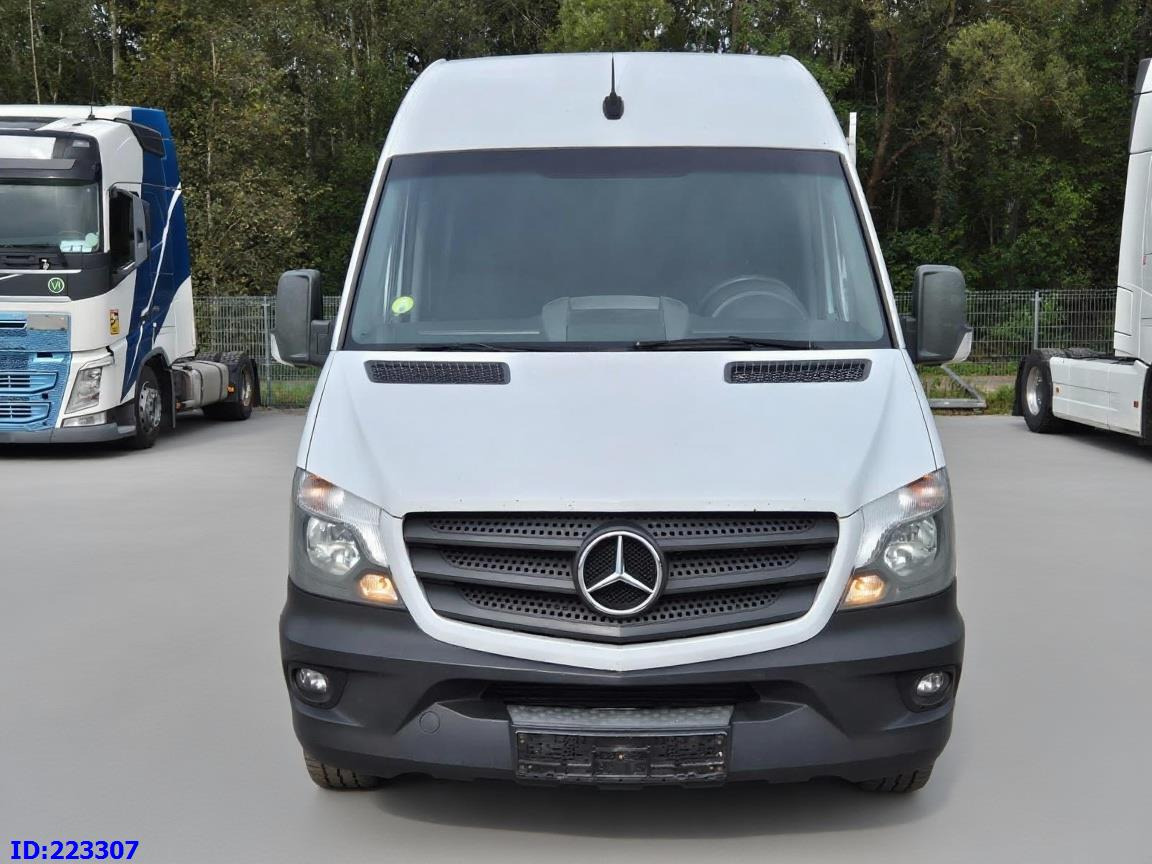 MERCEDES-BENZ Sprinter 316 Euro6 - Вантажопасажирський фургон: фото 2 MERCEDES-BENZ Sprinter 316 Euro6 - Вантажопасажирський фургон: фото 2