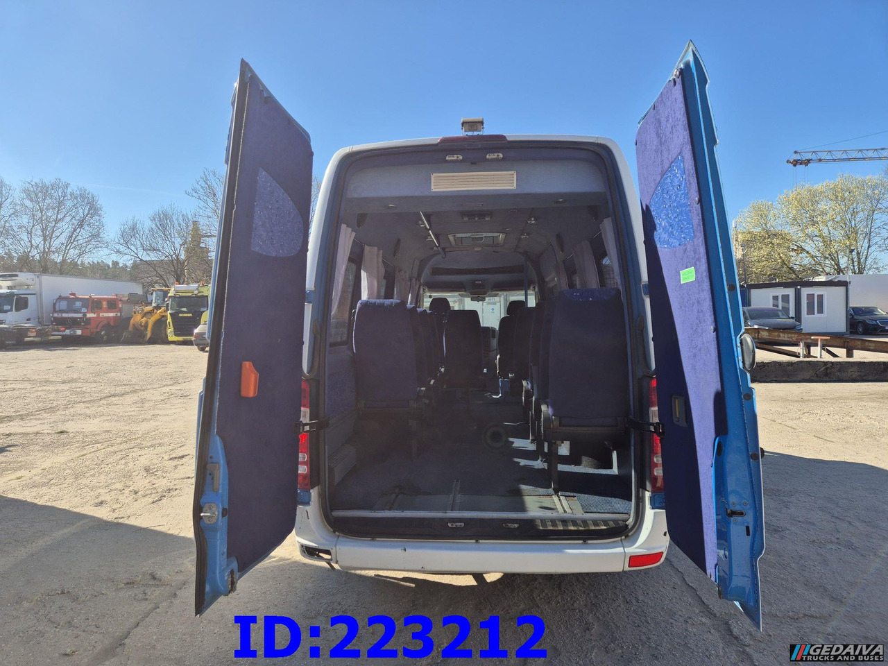 MERCEDES-BENZ Sprinter 316 VIP Euro5 - Туристичний автобус: фото 5 MERCEDES-BENZ Sprinter 316 VIP Euro5 - Туристичний автобус: фото 5