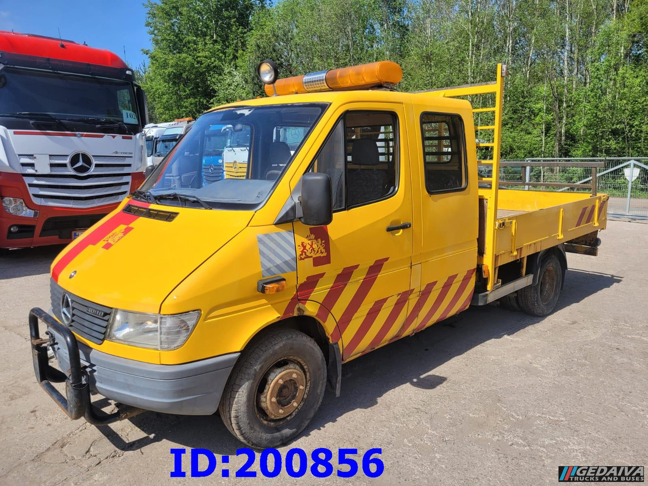 MERCEDES-BENZ Sprinter 408D - 5 Seater - Бортова вантажівка/ Платформа: фото 1 MERCEDES-BENZ Sprinter 408D - 5 Seater - Бортова вантажівка/ Платформа: фото 1
