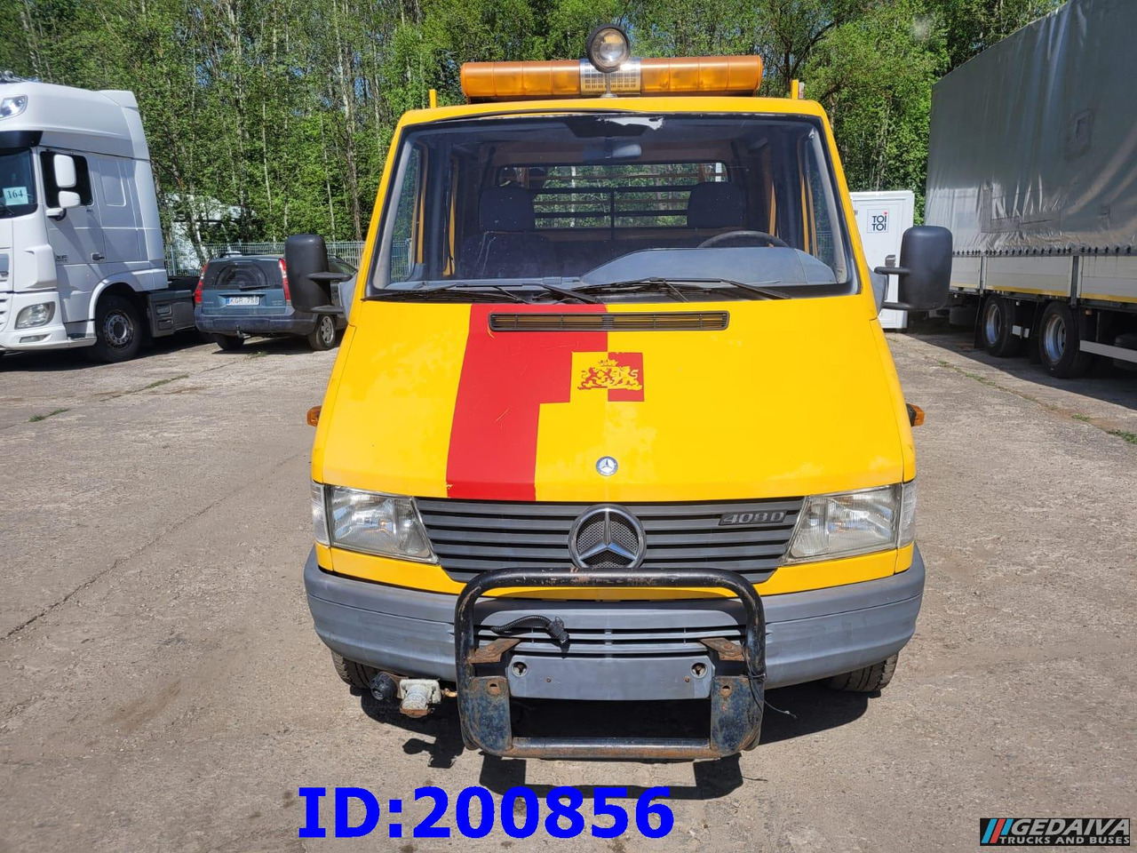 MERCEDES-BENZ Sprinter 408D - 5 Seater - Бортова вантажівка/ Платформа: фото 2 MERCEDES-BENZ Sprinter 408D - 5 Seater - Бортова вантажівка/ Платформа: фото 2