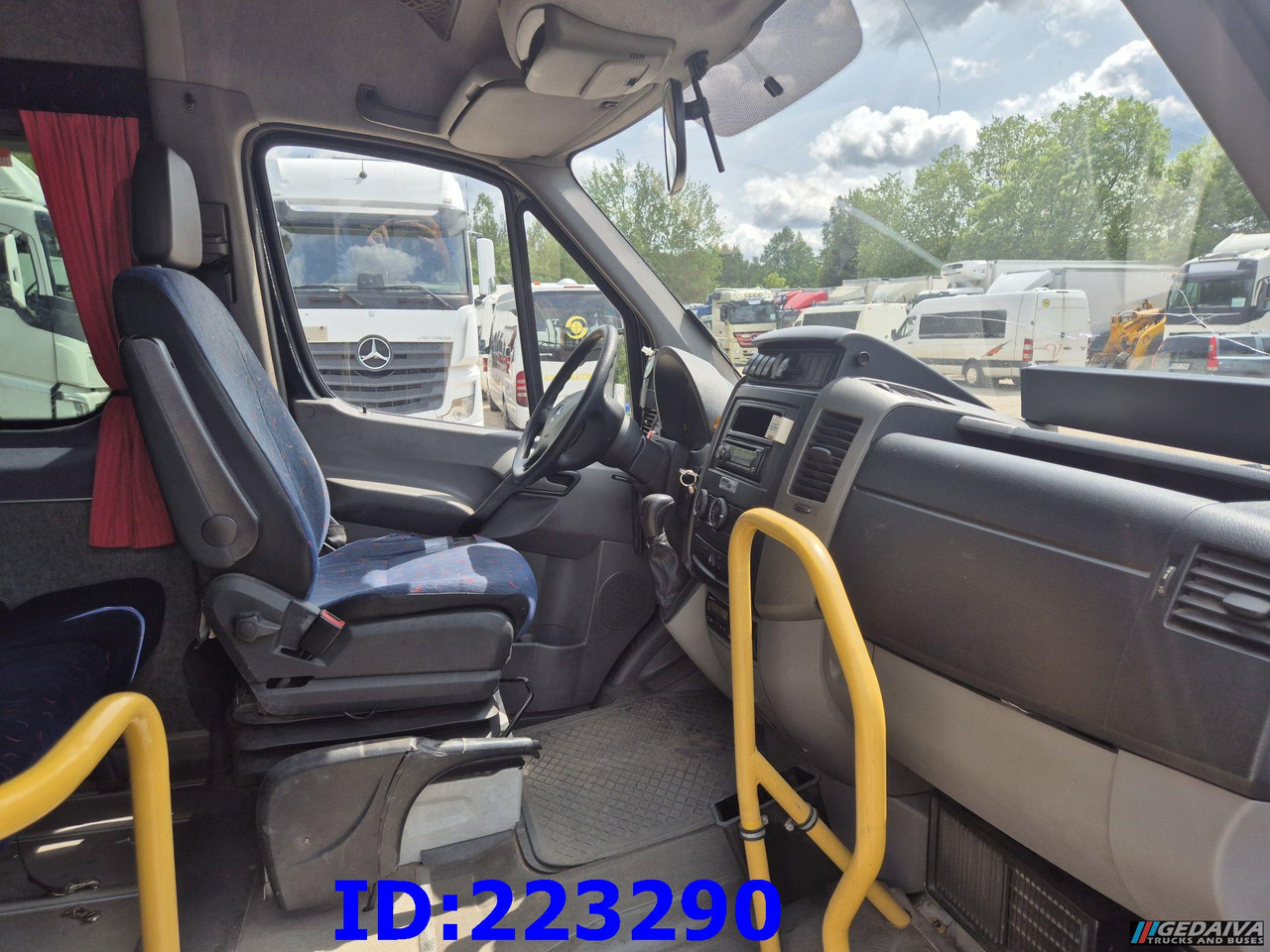 Туристичний автобус MERCEDES-BENZ Sprinter 515 - 23 places: фото 15