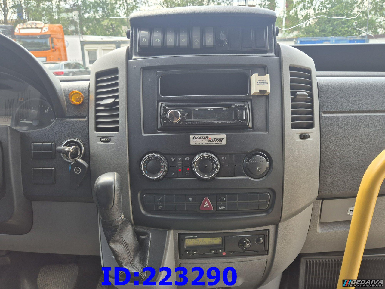 Туристичний автобус MERCEDES-BENZ Sprinter 515 - 23 places: фото 12