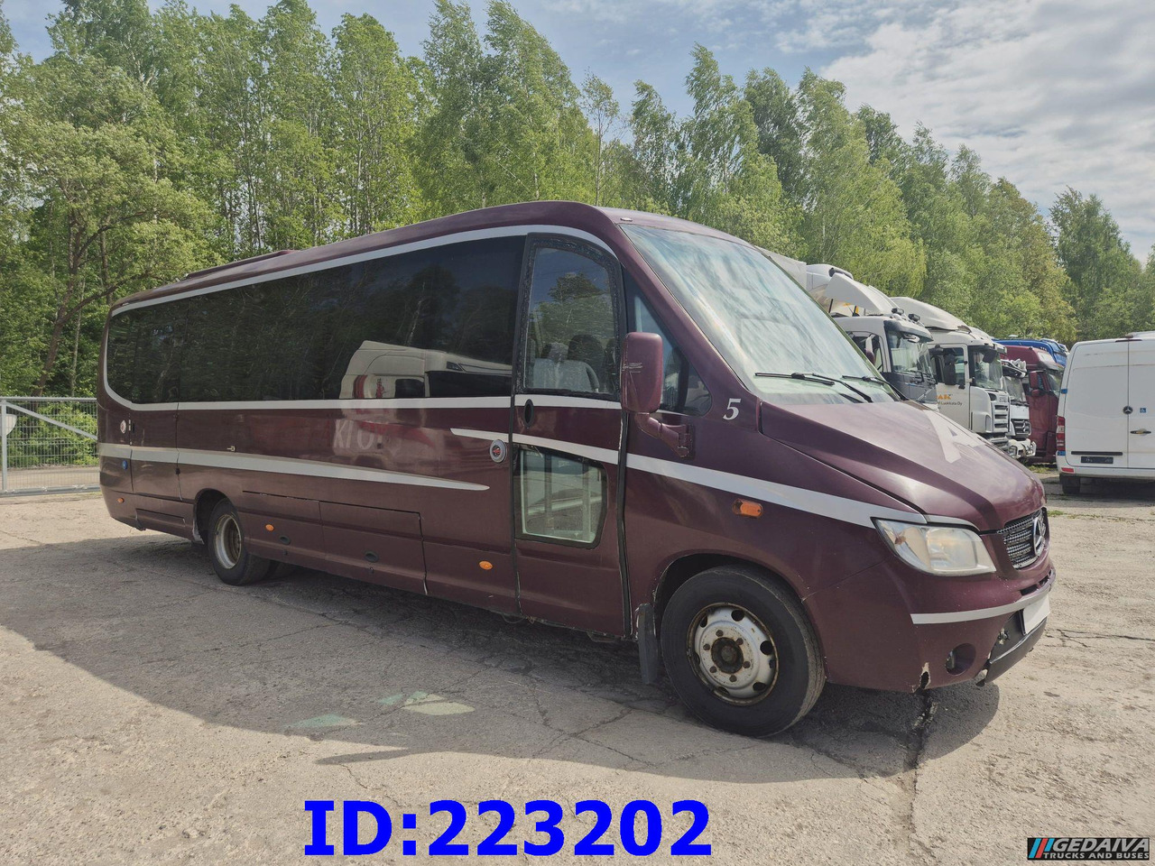 MERCEDES-BENZ Sunrider 818D Vario 33 - Seater - Туристичний автобус: фото 4 MERCEDES-BENZ Sunrider 818D Vario 33 - Seater - Туристичний автобус: фото 4