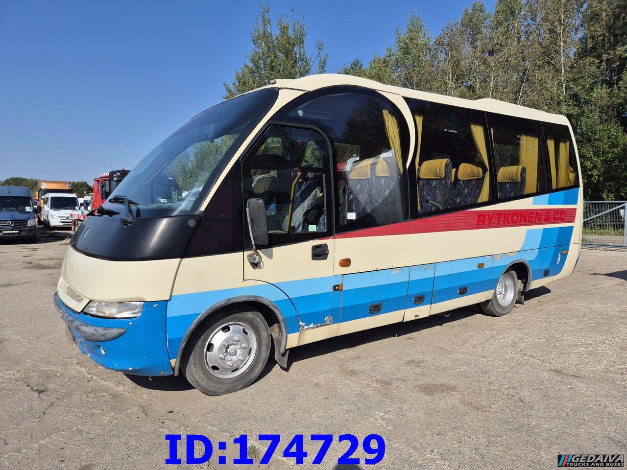 MERCEDES-BENZ Vario 815 26-Seater - Туристичний автобус: фото 1 MERCEDES-BENZ Vario 815 26-Seater - Туристичний автобус: фото 1