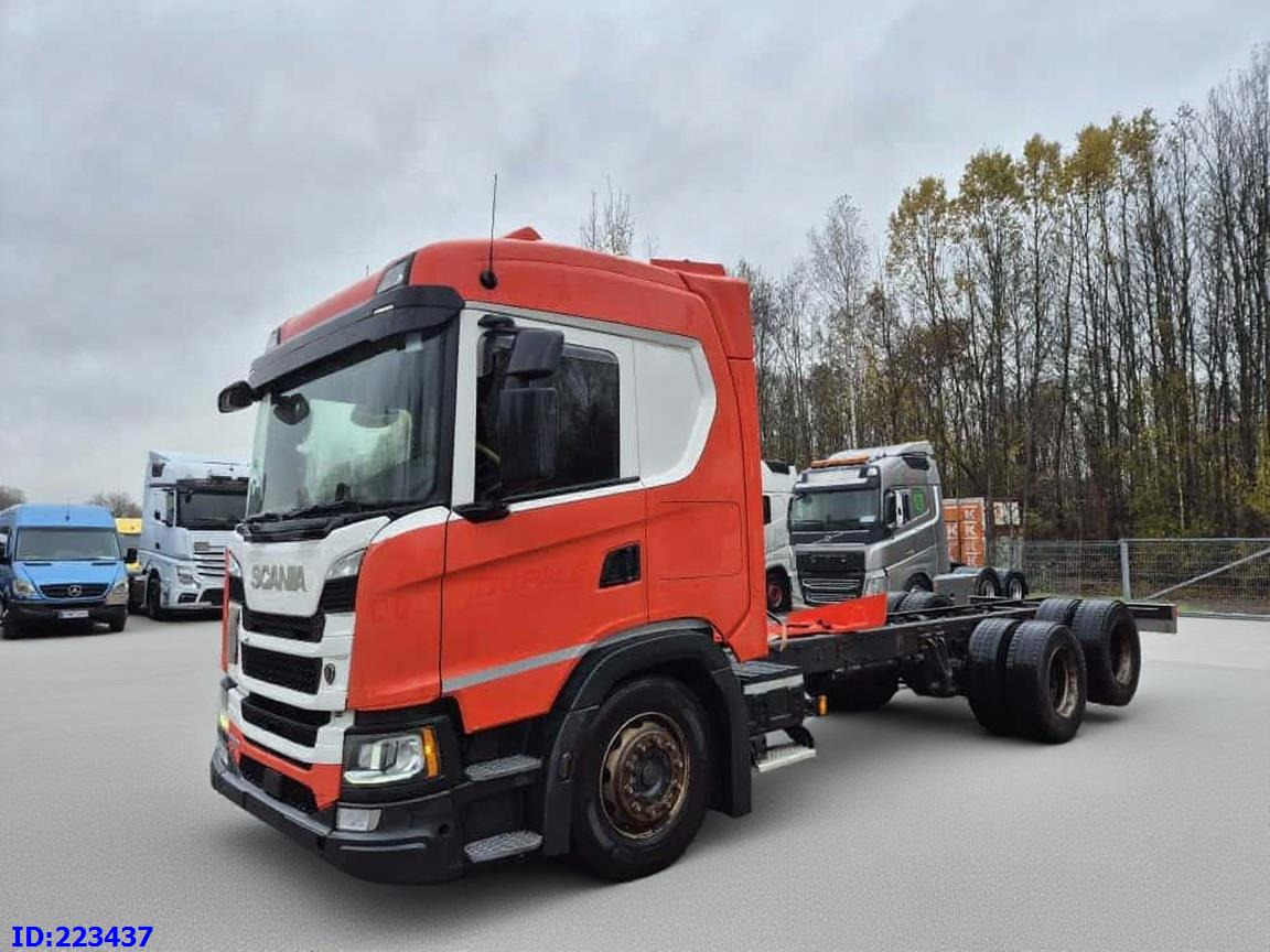 SCANIA G500 6×2 - Вантажівка шасі: фото 1 SCANIA G500 6×2 - Вантажівка шасі: фото 1