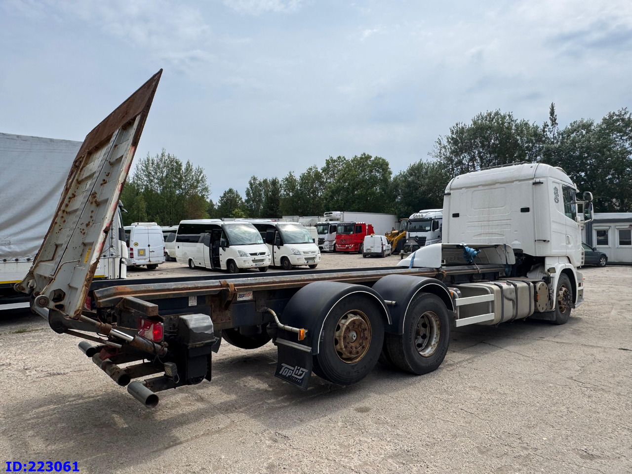 SCANIA R480 6X2 3 Pedals - Вантажівка шасі: фото 5 SCANIA R480 6X2 3 Pedals - Вантажівка шасі: фото 5