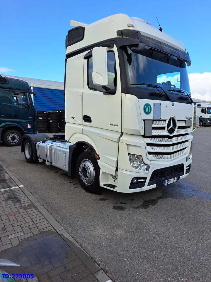 MERCEDES-BENZ Actros 1843 MEGA Euro6 - Тягач: фото 4 MERCEDES-BENZ Actros 1843 MEGA Euro6 - Тягач: фото 4