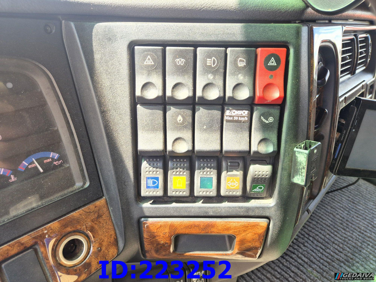 Тягач RENAULT 420 6x2 Manual: фото 14