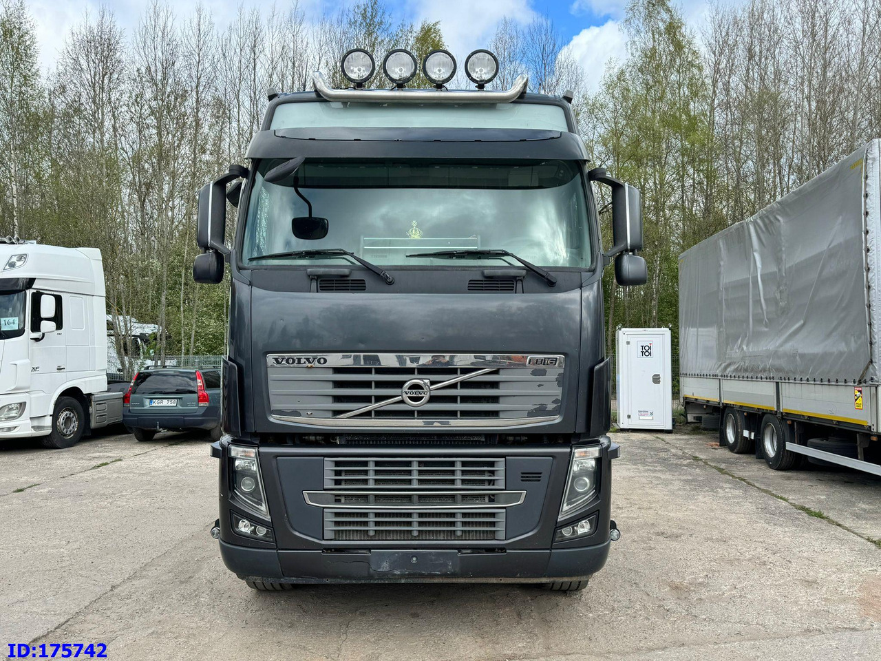 VOLVO FH16  660HP  8x4 - Тягач: фото 2 VOLVO FH16  660HP  8x4 - Тягач: фото 2