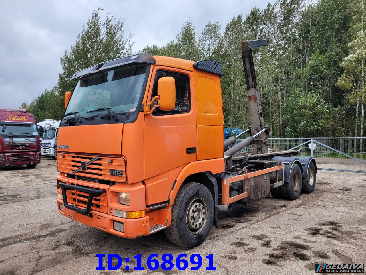 VOLVO FH12 380HP 6x2 10tyre Hook Tipper - Гаковий мультиліфт вантажівка: фото 1 VOLVO FH12 380HP 6x2 10tyre Hook Tipper - Гаковий мультиліфт вантажівка: фото 1