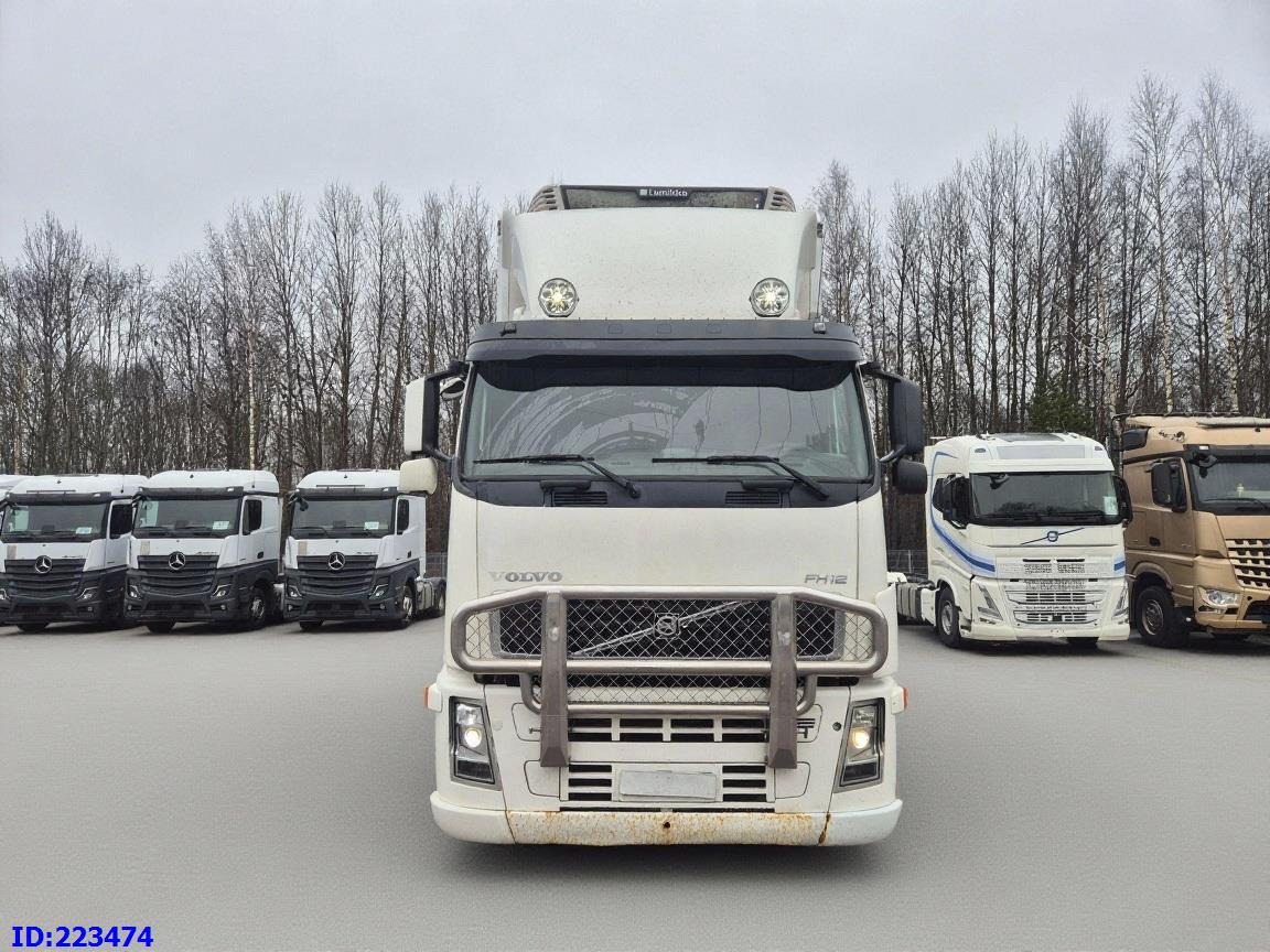 VOLVO FH12 460HP 8x2 Manual - Рефрижератор вантажівка: фото 2 VOLVO FH12 460HP 8x2 Manual - Рефрижератор вантажівка: фото 2