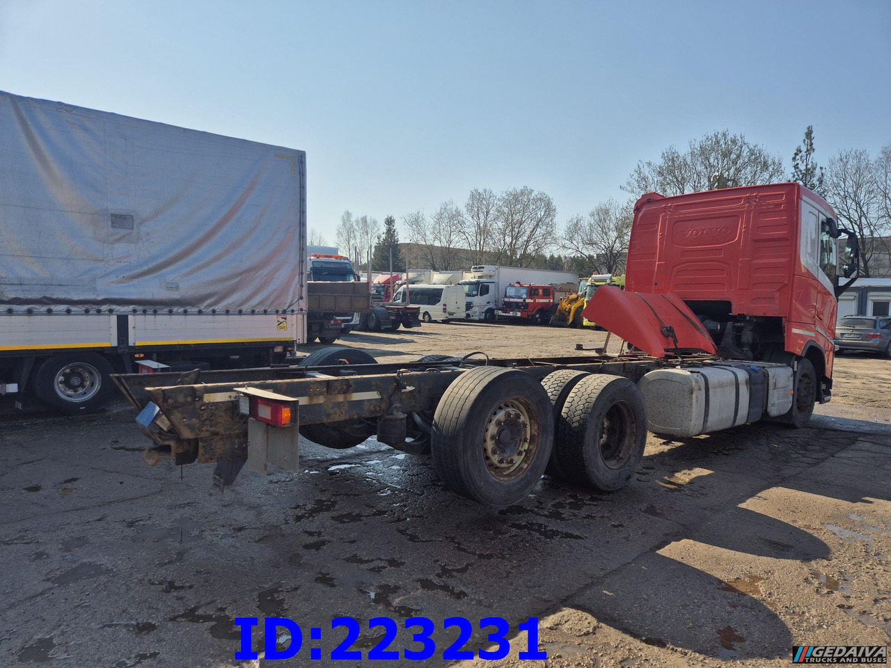 VOLVO FH13 540HP 6X2 Euro6 - Вантажівка шасі: фото 4 VOLVO FH13 540HP 6X2 Euro6 - Вантажівка шасі: фото 4