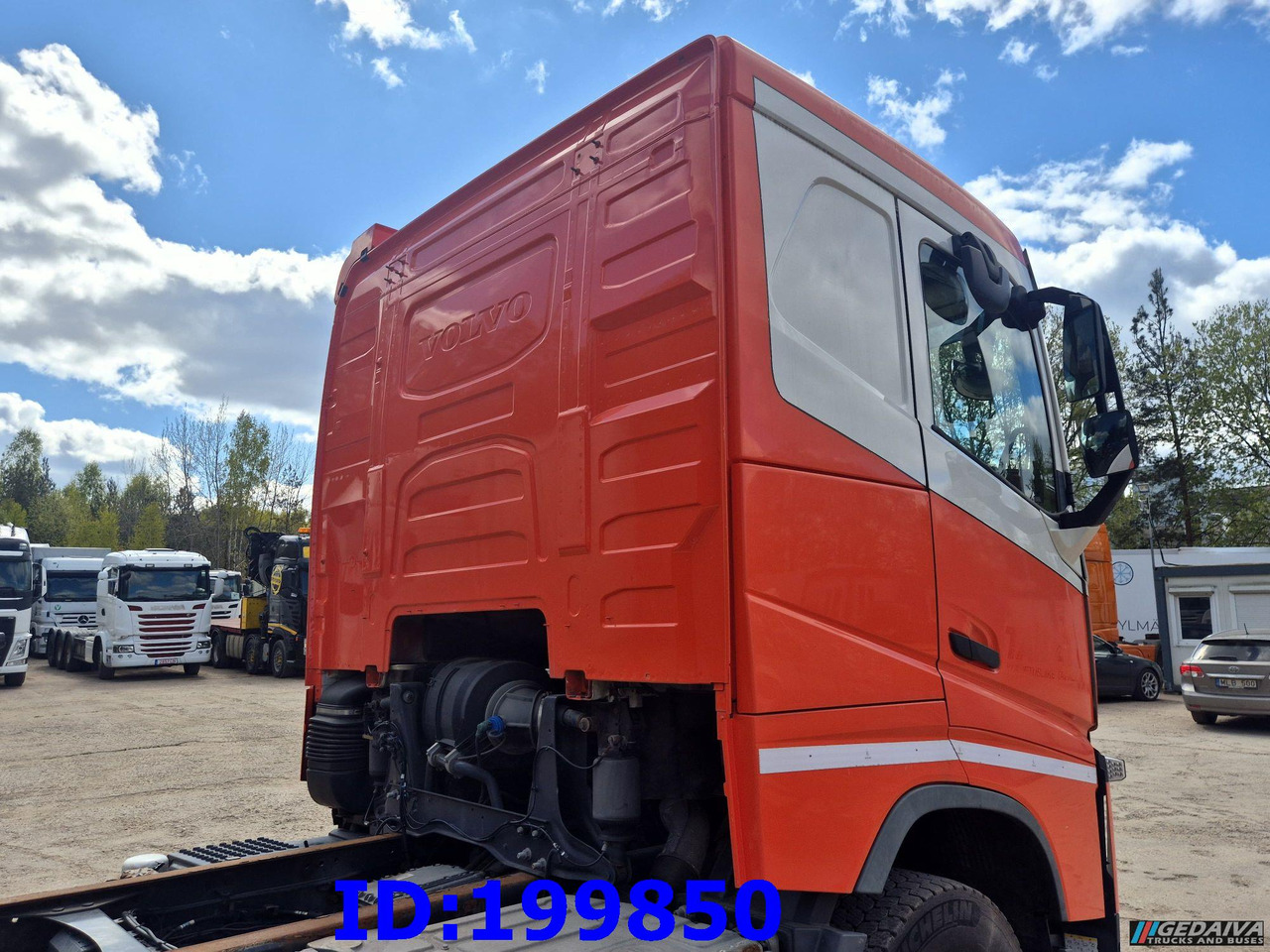 VOLVO FH13 540HP 6x2 Euro6 - Вантажівка шасі: фото 5 VOLVO FH13 540HP 6x2 Euro6 - Вантажівка шасі: фото 5