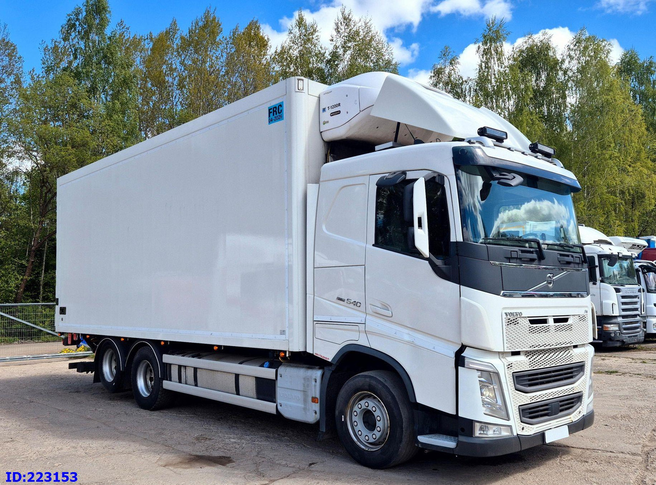 VOLVO FH13 540HP 6x2 FRC Thermoking - Рефрижератор вантажівка: фото 4 VOLVO FH13 540HP 6x2 FRC Thermoking - Рефрижератор вантажівка: фото 4