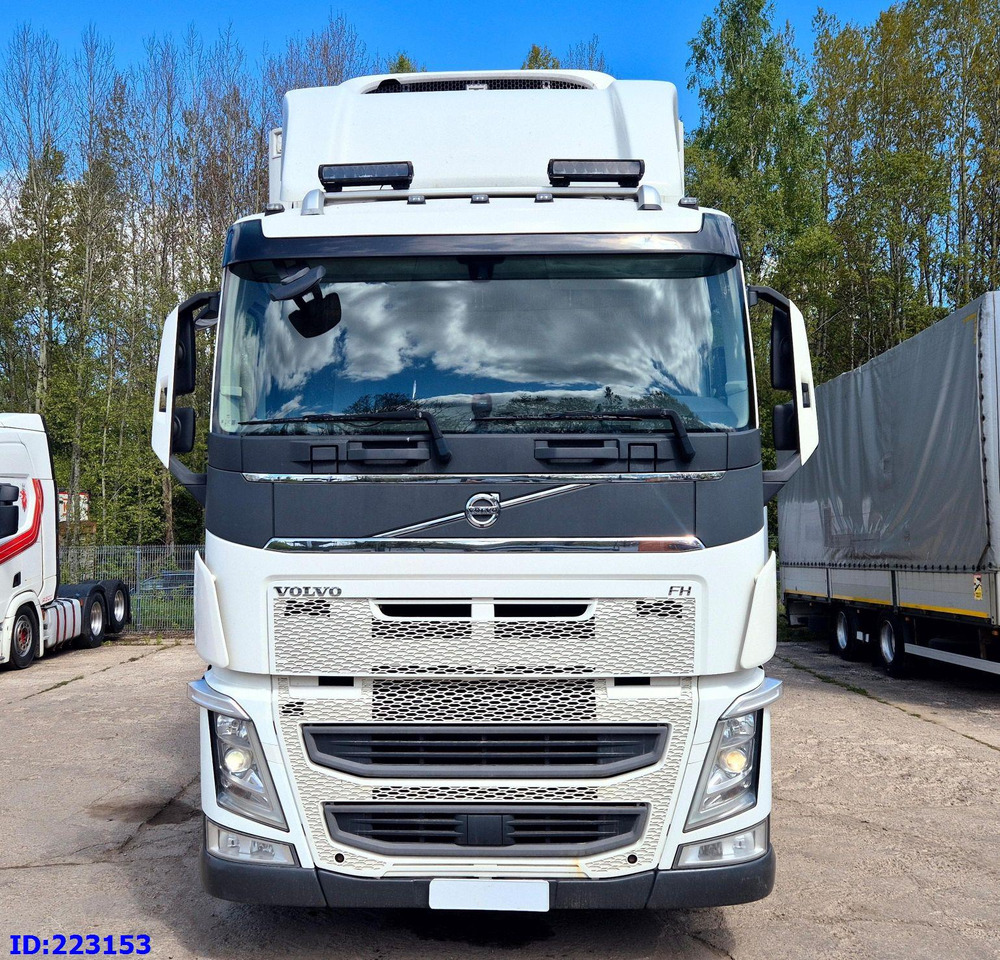 VOLVO FH13 540HP 6x2 FRC Thermoking - Рефрижератор вантажівка: фото 2 VOLVO FH13 540HP 6x2 FRC Thermoking - Рефрижератор вантажівка: фото 2