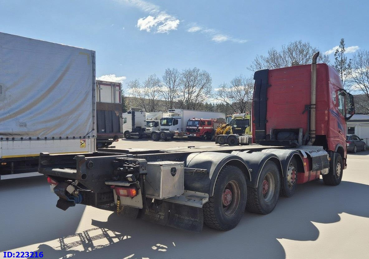 VOLVO FH16 700HP 8X4 Big axle - Вантажівка шасі: фото 5 VOLVO FH16 700HP 8X4 Big axle - Вантажівка шасі: фото 5