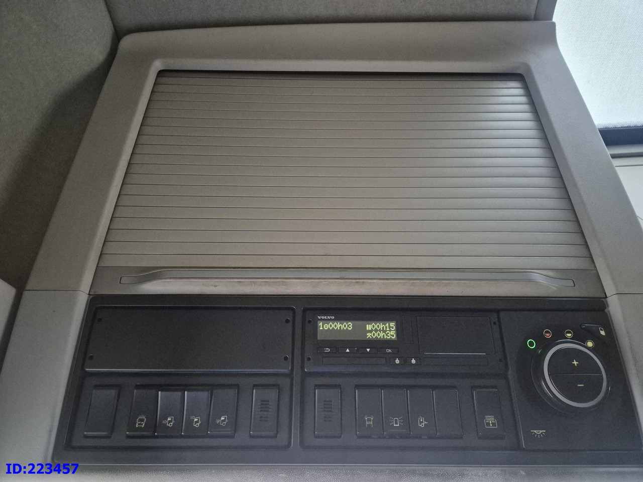 Лісовоз VOLVO FH16 750HP 8x4 Big axles: фото 18 Лісовоз VOLVO FH16 750HP 8x4 Big axles: фото 18