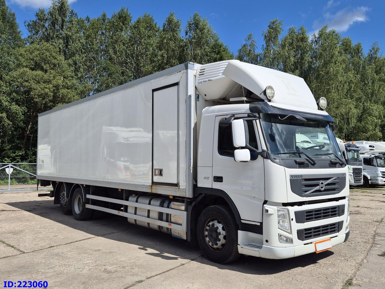 VOLVO FM 410HP - 6X2 - Euro5 -Steering axle - Рефрижератор вантажівка: фото 4 VOLVO FM 410HP - 6X2 - Euro5 -Steering axle - Рефрижератор вантажівка: фото 4