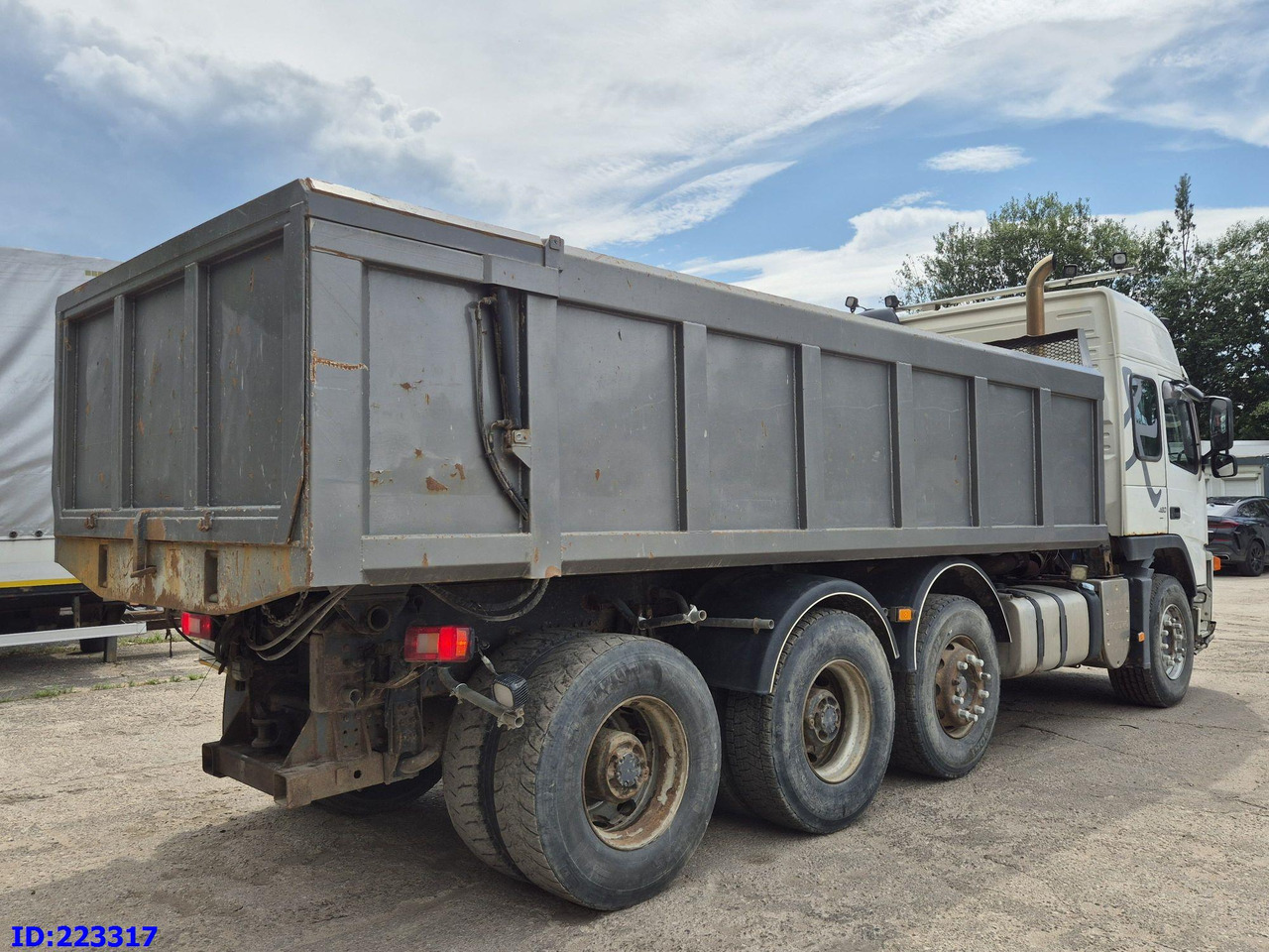 VOLVO FM13 480HP 8x4 (Big axle) - Самоскид вантажівка: фото 5 VOLVO FM13 480HP 8x4 (Big axle) - Самоскид вантажівка: фото 5