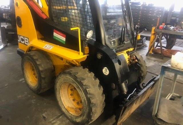 JCB Robot 170 - Міні-навантажувач: фото 3 JCB Robot 170 - Міні-навантажувач: фото 3