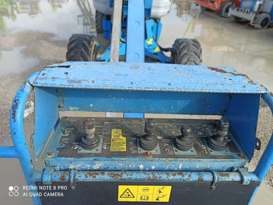 Колінчастий підйомник Genie Z 135/70: фото 18 Колінчастий підйомник Genie Z 135/70: фото 18