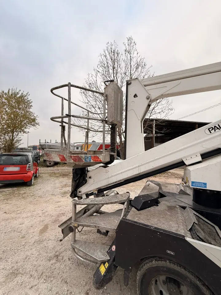 PALFINGER P 240 A - Автовишка: фото 2 PALFINGER P 240 A - Автовишка: фото 2