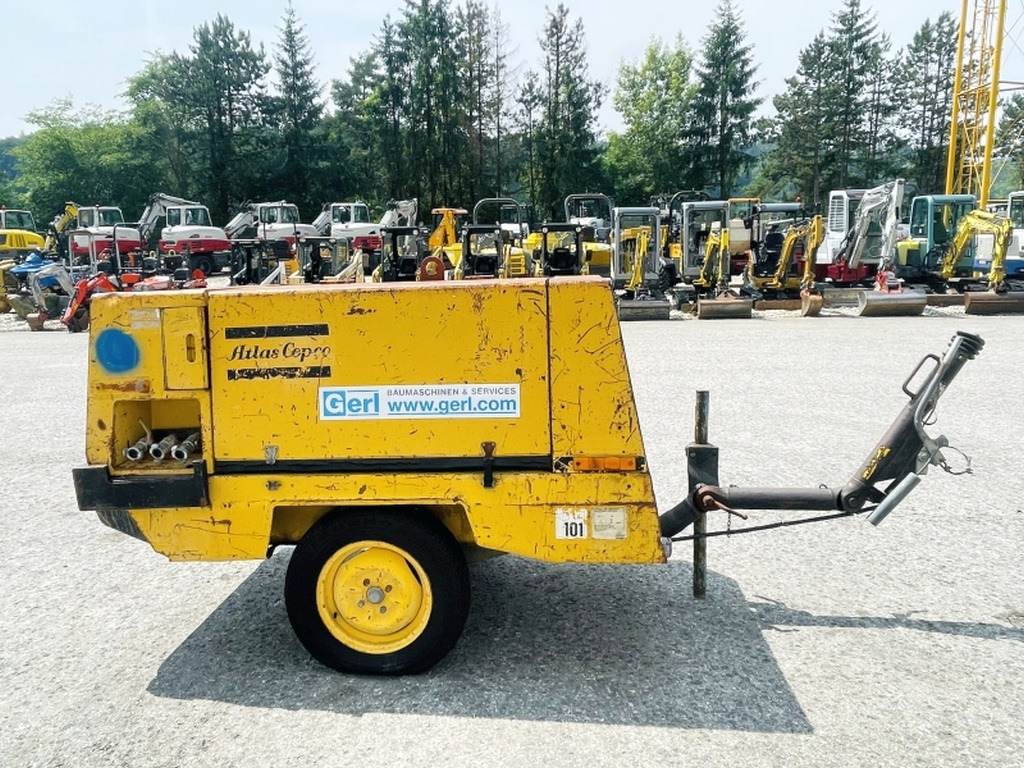 Повітряний компресор Atlas Copco XAS60 (4007): фото 1