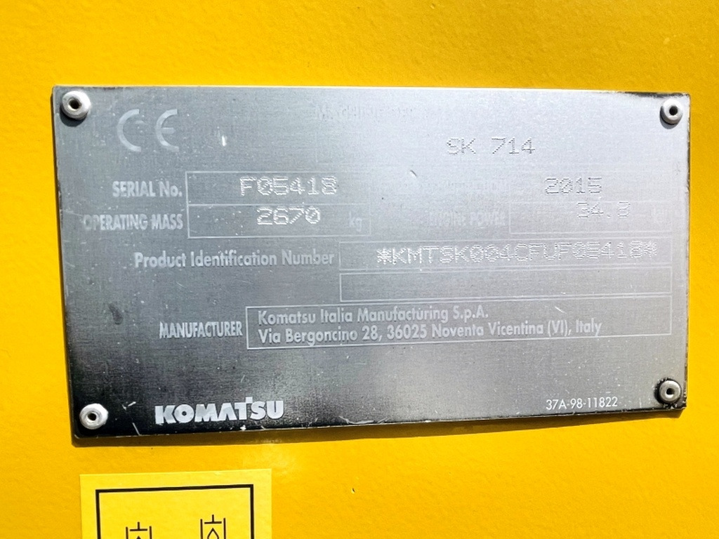 Komatsu SK714 (4012) - Міні-навантажувач: фото 3 Komatsu SK714 (4012) - Міні-навантажувач: фото 3