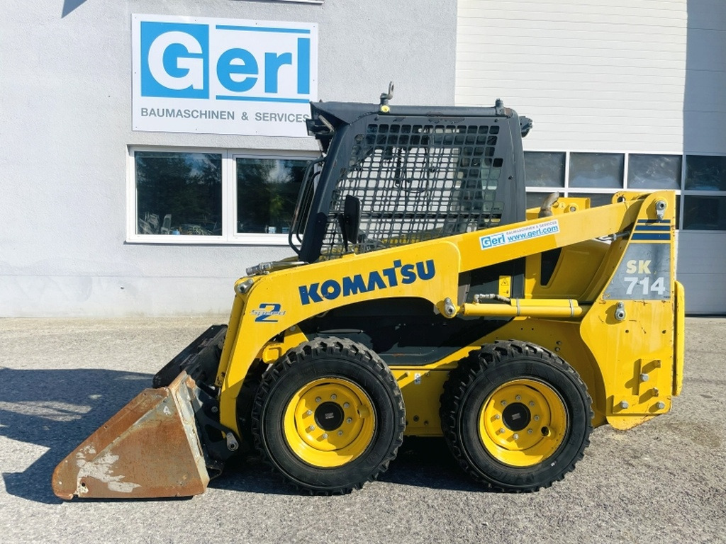 Міні-навантажувач Komatsu SK714 (4077): фото 9 Міні-навантажувач Komatsu SK714 (4077): фото 9