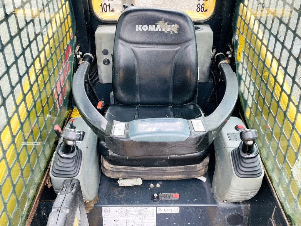 Komatsu SK714-5 (3947) - Міні-навантажувач: фото 5 Komatsu SK714-5 (3947) - Міні-навантажувач: фото 5