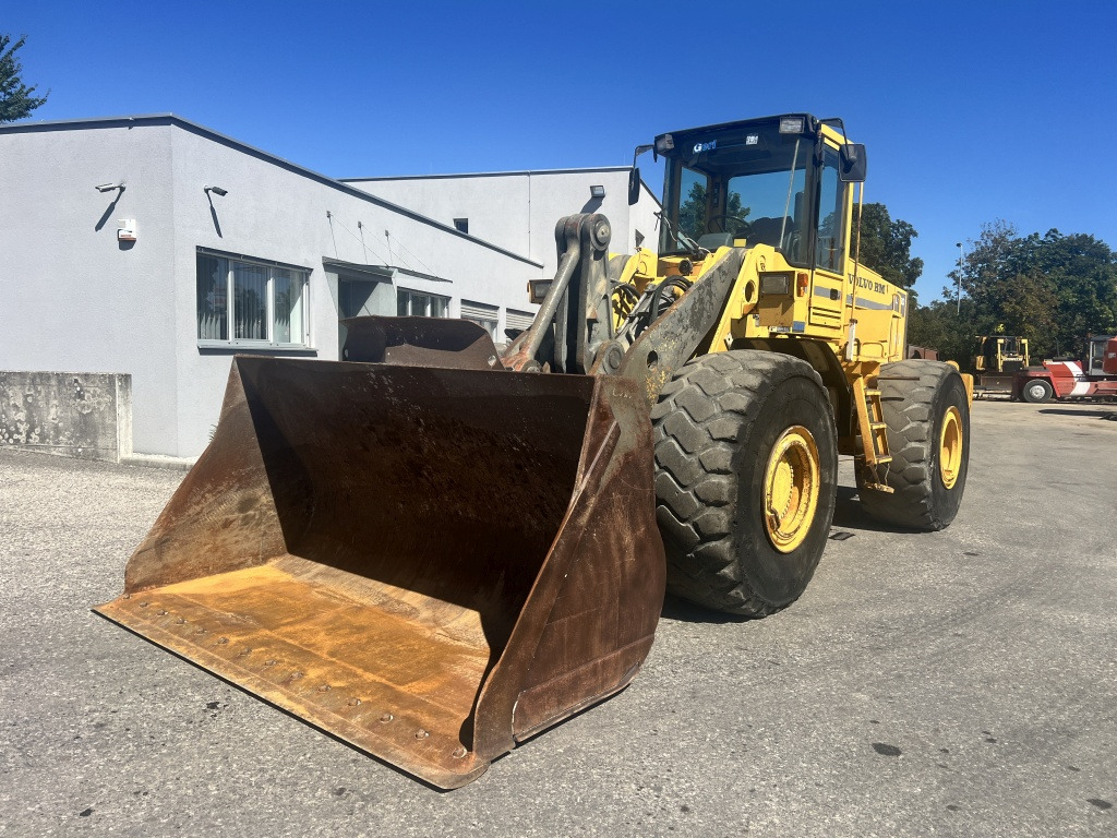Volvo L 150 (111676) - Колісний навантажувач: фото 2 Volvo L 150 (111676) - Колісний навантажувач: фото 2