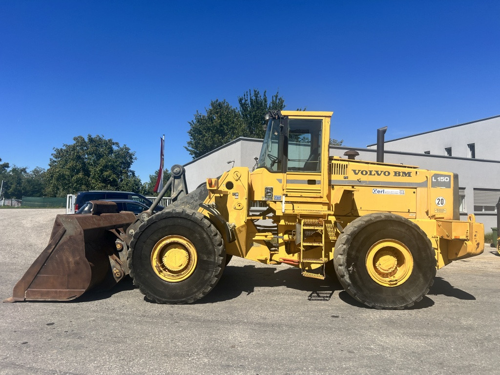 Volvo L 150 (111676) - Колісний навантажувач: фото 1 Volvo L 150 (111676) - Колісний навантажувач: фото 1