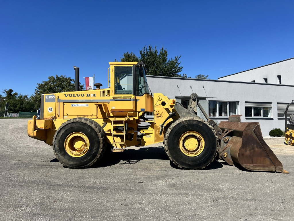 Volvo L 150 (111676) - Колісний навантажувач: фото 4 Volvo L 150 (111676) - Колісний навантажувач: фото 4