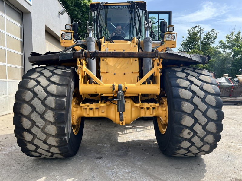 Volvo L 180 G HL (110940) - Колісний навантажувач: фото 2 Volvo L 180 G HL (110940) - Колісний навантажувач: фото 2
