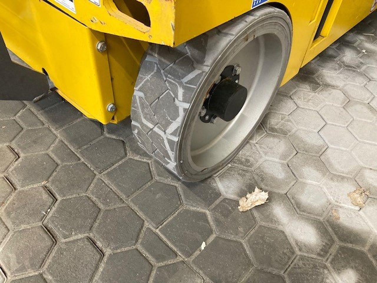 GMG 4646-ED 2.0 - Ножичний підйомник: фото 5 GMG 4646-ED 2.0 - Ножичний підйомник: фото 5