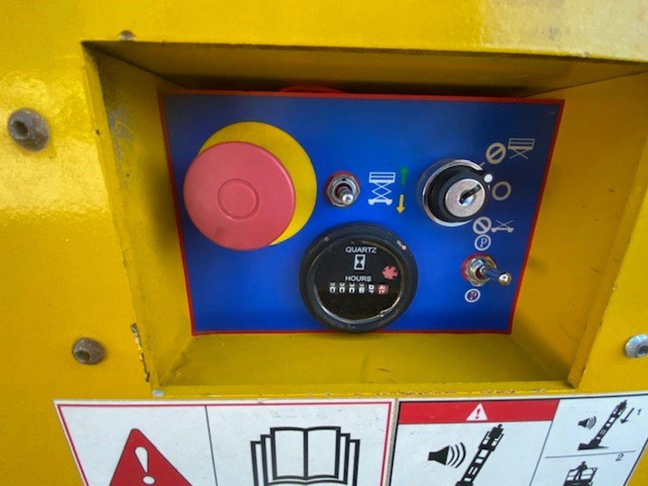 GMG 4646-ED 2.0 - Ножичний підйомник: фото 5 GMG 4646-ED 2.0 - Ножичний підйомник: фото 5