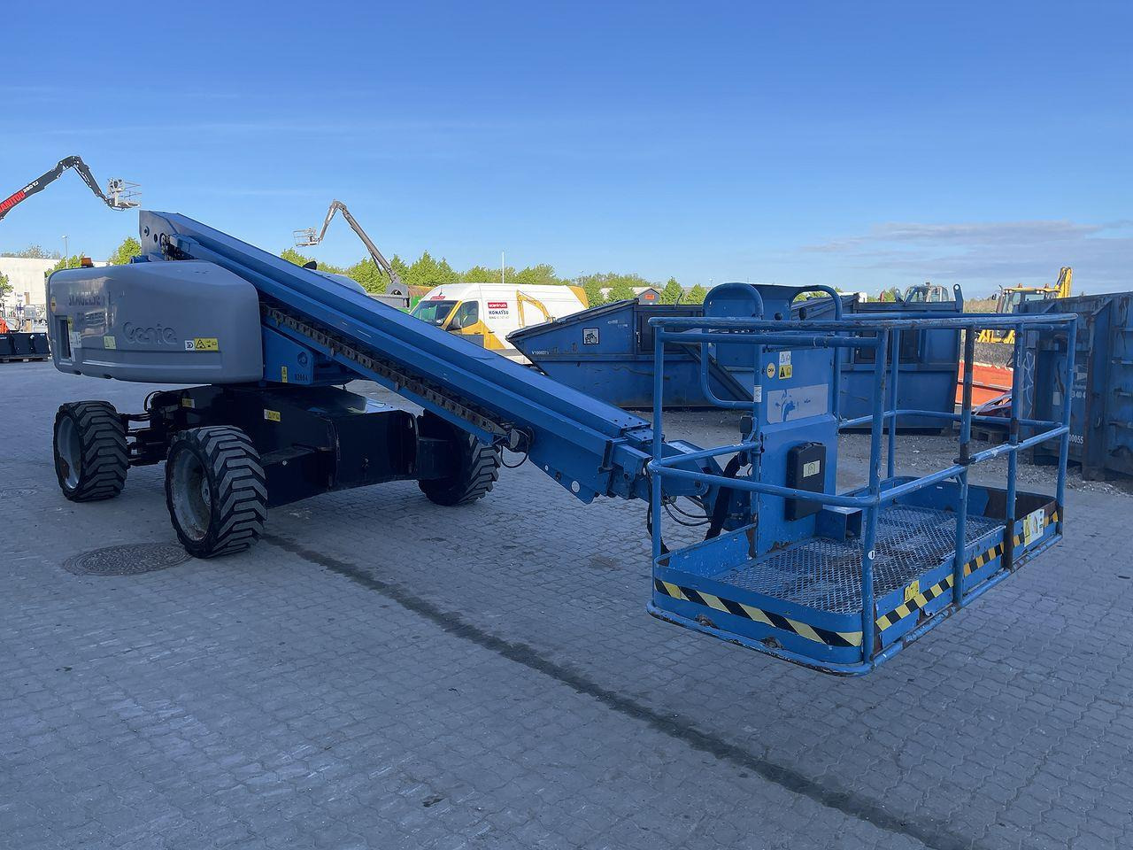 Genie S-60HC - Телескопічний підйомник: фото 5 Genie S-60HC - Телескопічний підйомник: фото 5