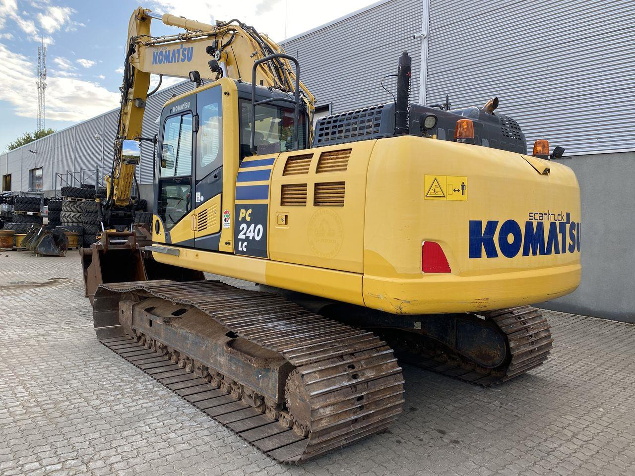 Komatsu PC240LC-11 - Гусеничний екскаватор: фото 2 Komatsu PC240LC-11 - Гусеничний екскаватор: фото 2